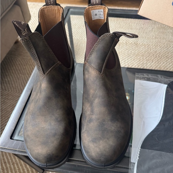 Men’s Blundstone new boots - Picture 3 of 7
